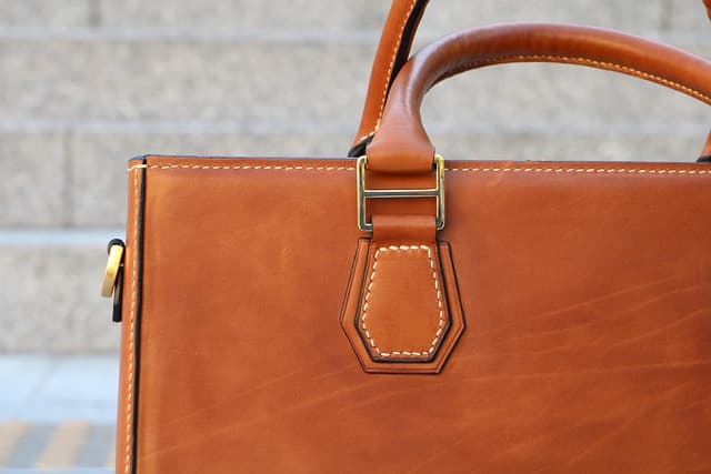 Which Brands Have the Best Natural and Eco-leather Products?